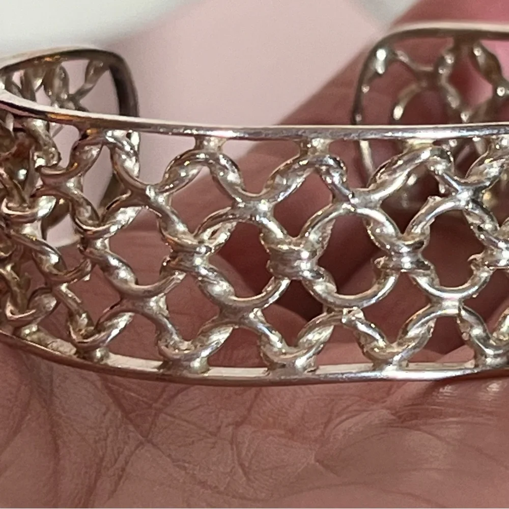 Vintage .925 sterling silver southwestern Woven Wide cuff Bracelet